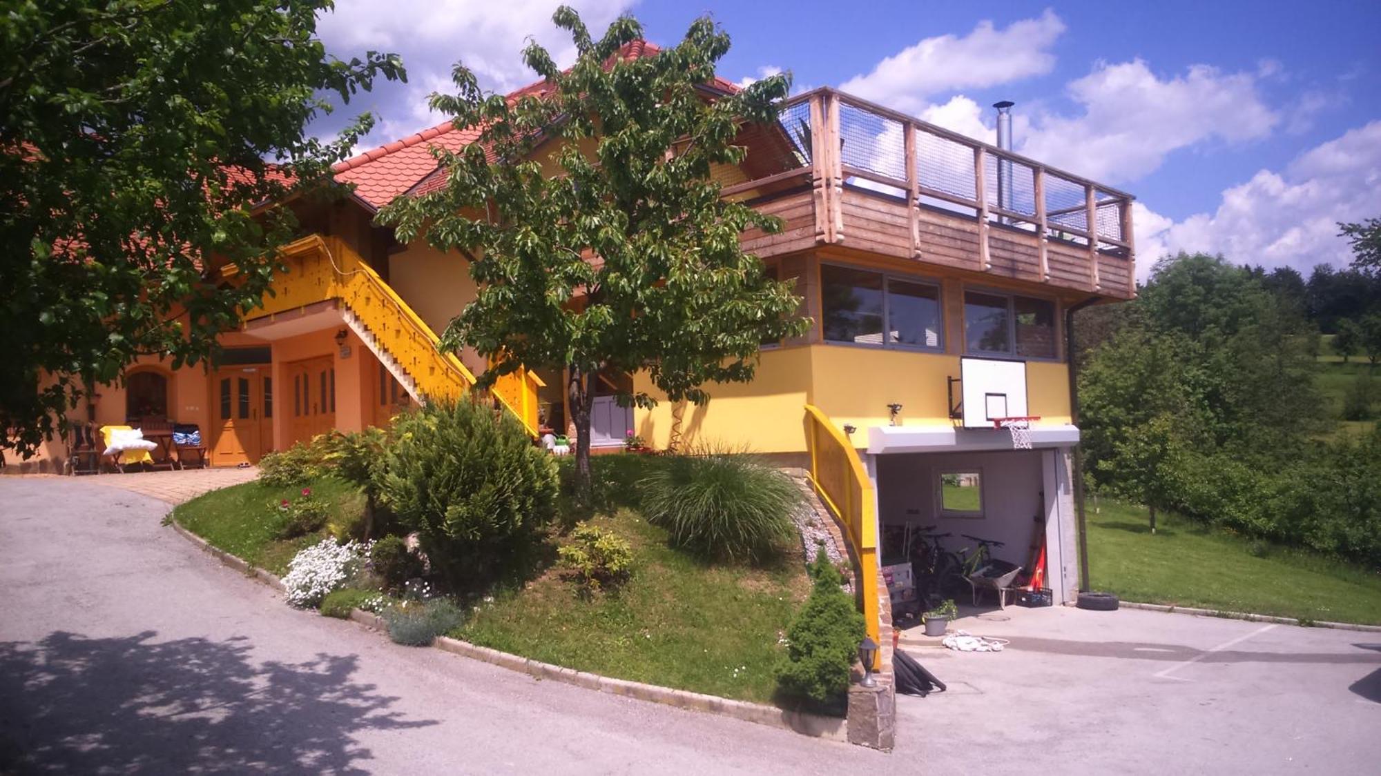 Apartment Beli Zajec Мозирье Экстерьер фото