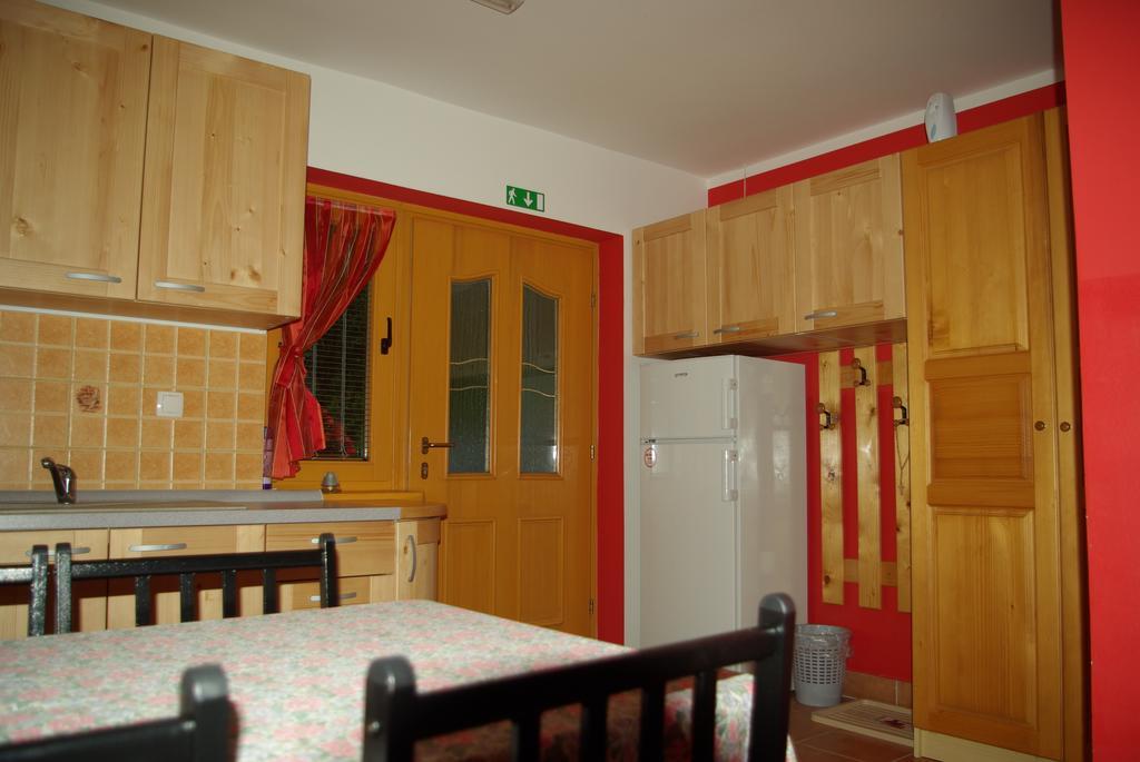 Apartment Beli Zajec Мозирье Экстерьер фото